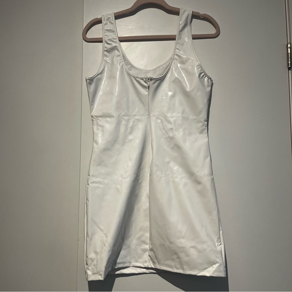 Fashion Nova White Latex Bodycon Dess - Picture 2 of 4